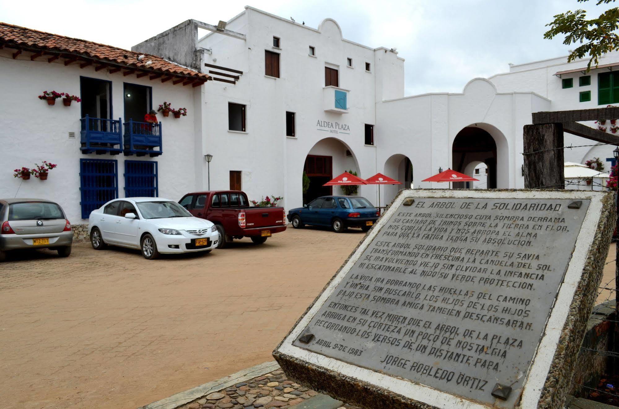 Hotel Aldea Plaza Doradal エクステリア 写真